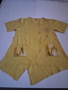 Girls' Mustard Short-Sleeve Tunic Top with Pocket Details